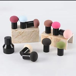 Makeup sponge